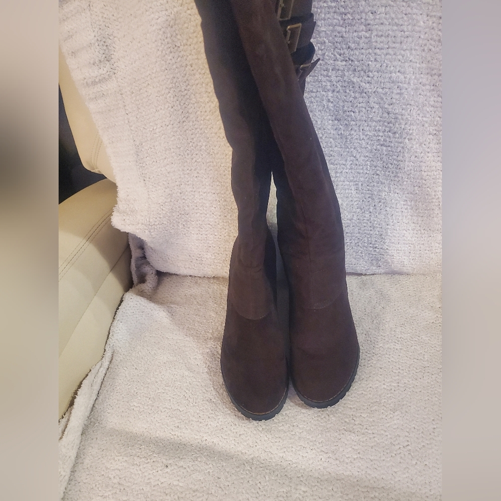 Refresh Brown Knee-High Women's Boots 9M